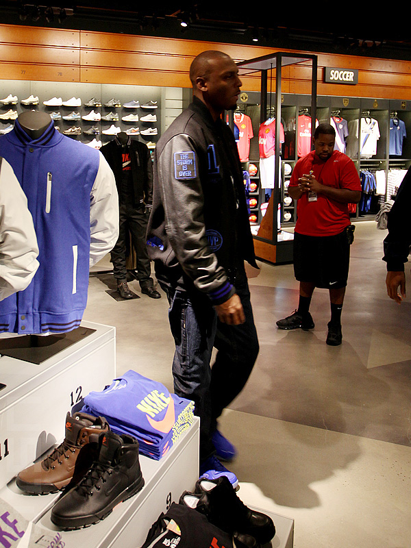 Sole Collector Penny Hardaway Las Vegas event 2011 by Aaron Hope, photo 4
