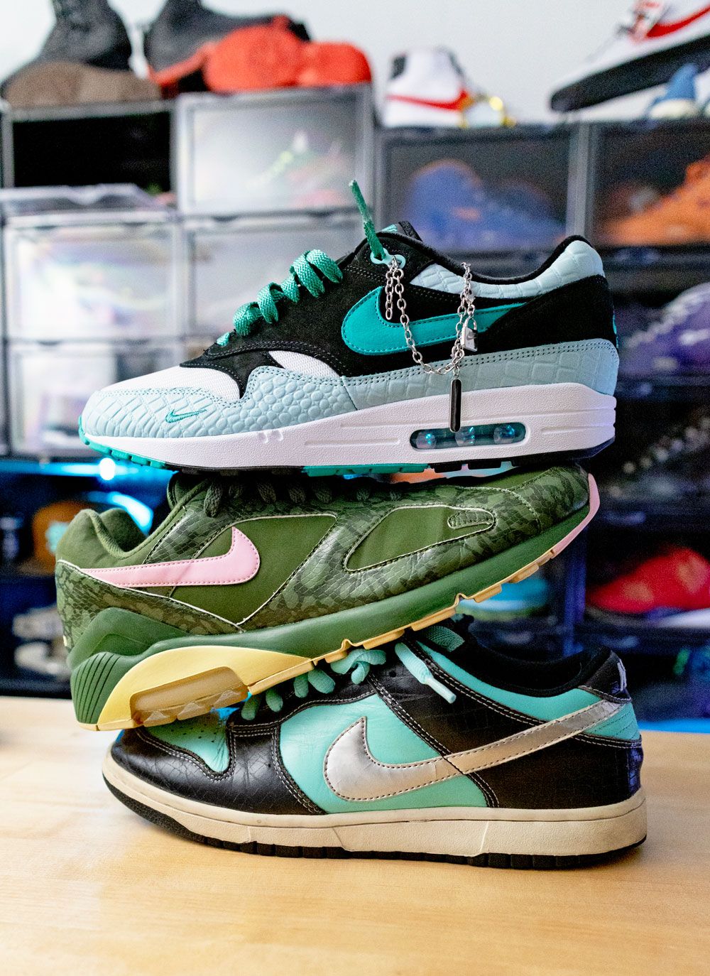 Nike By You Air Max 1 Tiffany - Sole Collector x Nike Air 180 Cowboy - Diamond Supply Co. x Nike Dunk Low Pro SB