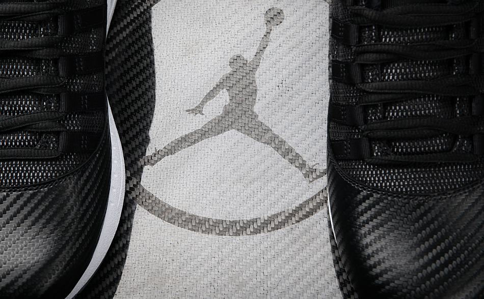 Sole Collector x Air Jordan CMFT 11 Carbon 2010 collaboration sneaker, photo 3