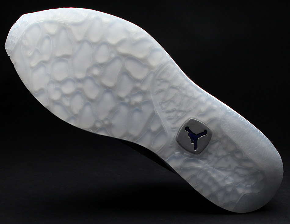 Sole Collector x Air Jordan CMFT 11 Carbon 2010 collaboration sneaker, photo 8