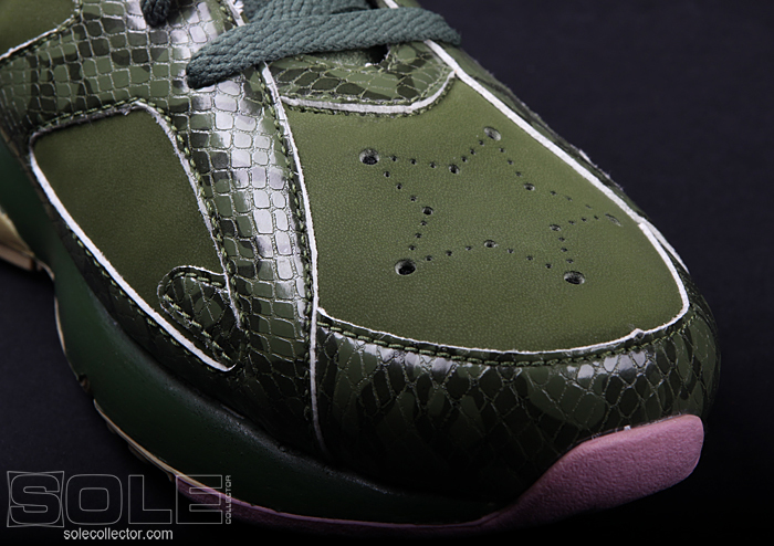Sole Collector x Nike Air Max 180 Miami Gator 2006 collaboration sneaker, photo 6
