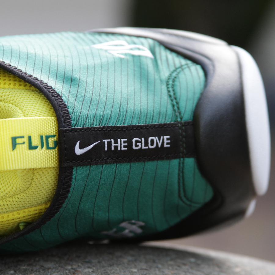 Sole Collector x Nike Air Zoom Flight The Glove 2013 collaboration sneaker, photo 2