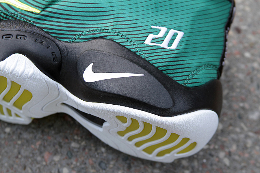 Sole Collector x Nike Air Zoom Flight The Glove 2013 collaboration sneaker, photo 4