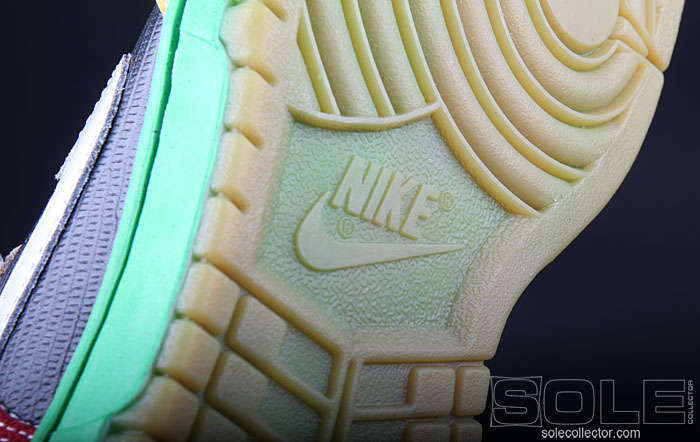 Sole Collector x Nike Dunk Low Cowboy New York 2005 collaboration sneaker, photo 3