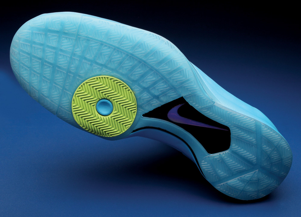 Sole Collector x Nike Hyperdunk 2010 SC Forums collaboration sneaker, photo 3