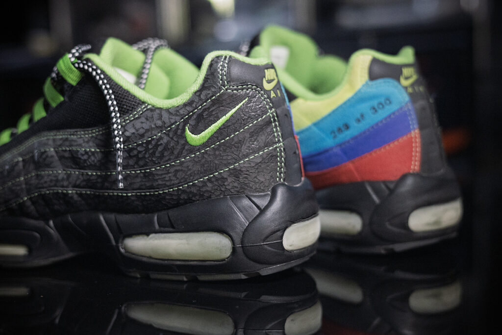 Sole Collector x Nike Air Max 95 'Seattle' (2006), view 2
